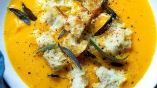 Roasted Butternut Squash and Garlic Soup