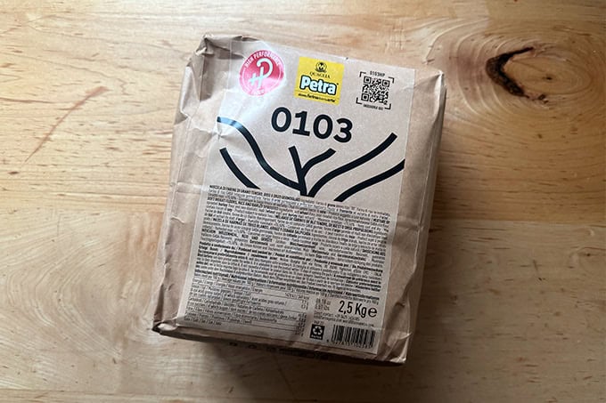 A bag of Petra 0103 flour.